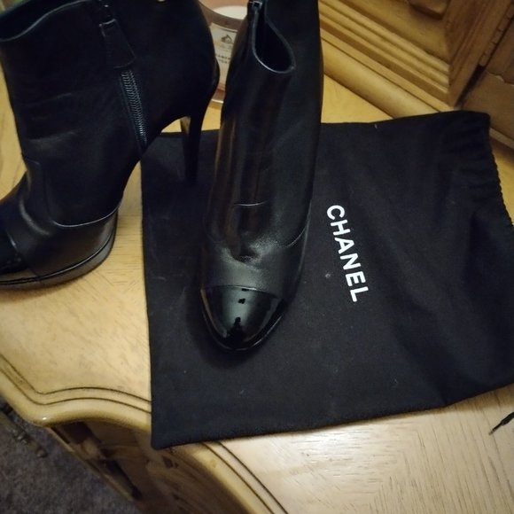 Chanel boots - Picture 5 of 5